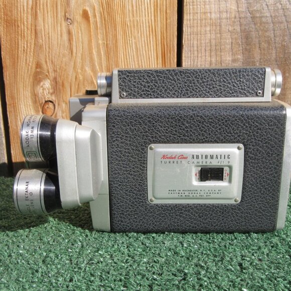 Vintage Kodak Cine Automatic Turret Camera f/1.9 Working - Picture 4 of 9